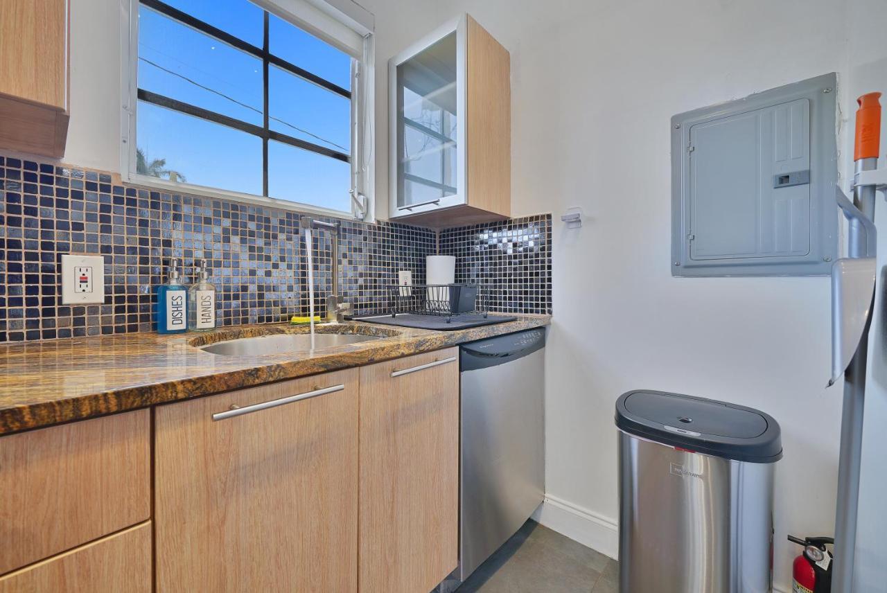 Apartamento Large & Bright Sleep Up To 8 Only 2Min From Ocean! Miami Beach Exterior foto